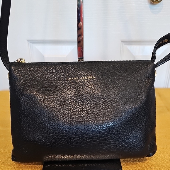 Marc Jacobs Pebbled Leather Crossbody W/COA MSRP $350 - Picture 1 of 16